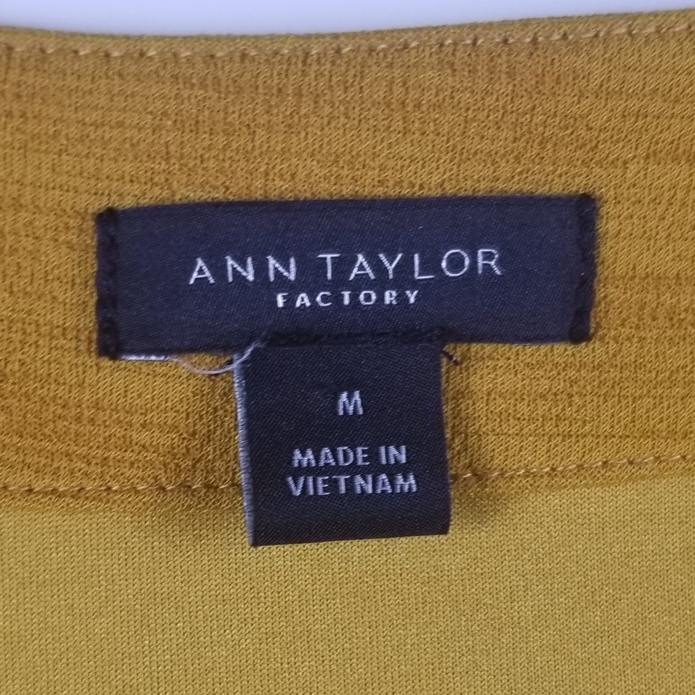 Blouse - Picture 9 of 10